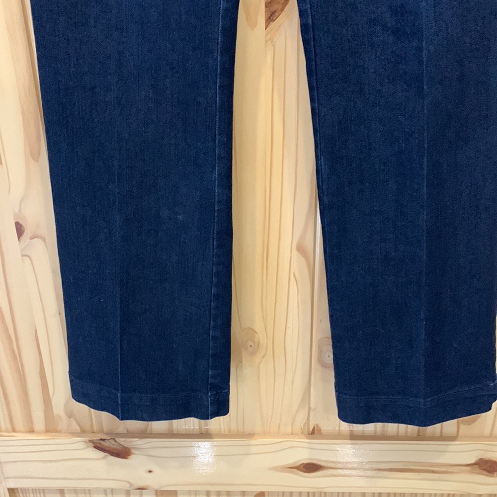W62 Signature Fit Dark Denim Trouser Jeans. Size 10 (610) - Picture 3 of 11